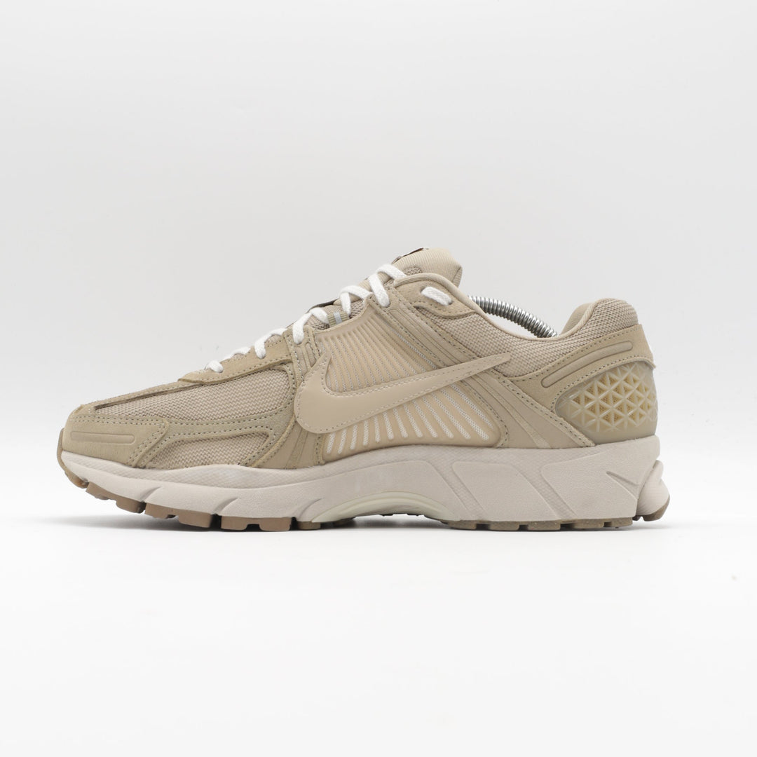 Nike Zoom Vomero - Khaki Sesame V2