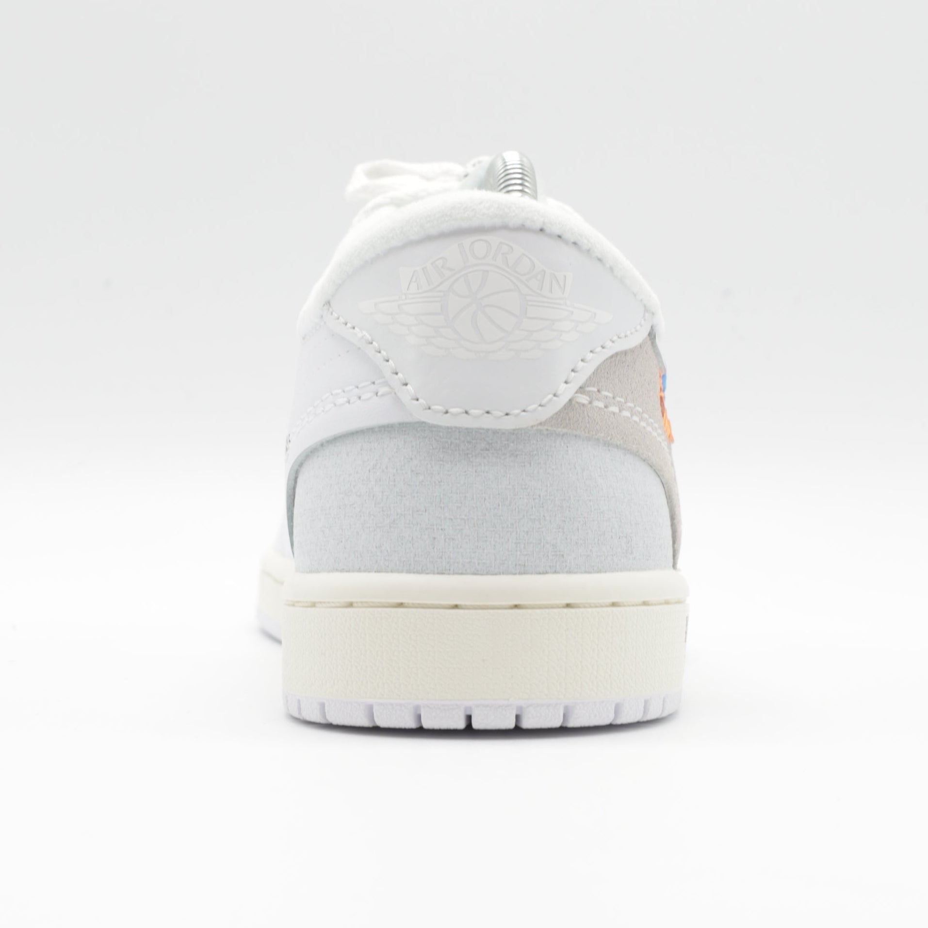 Nike Jordan 1 - Alaska Low Cut