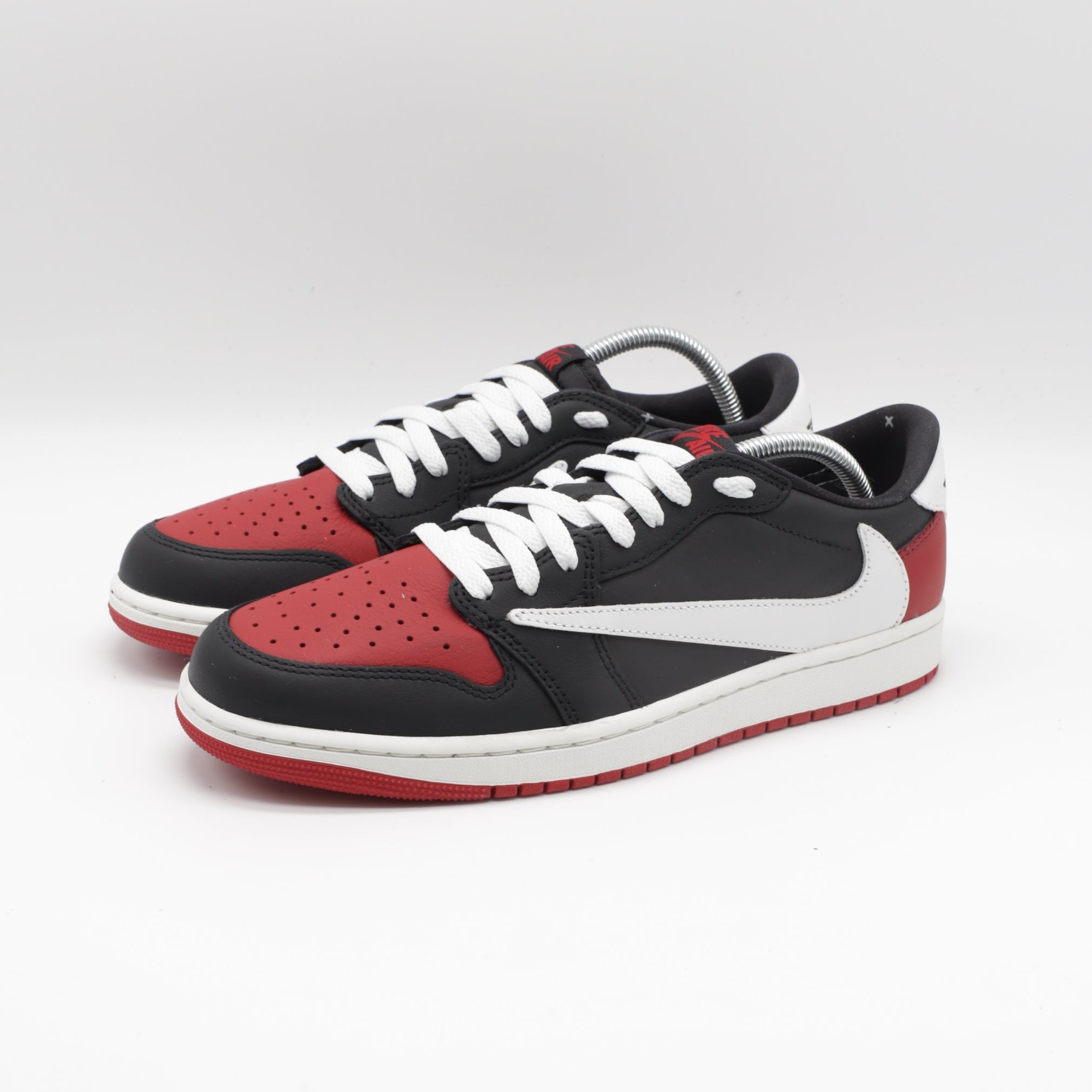 Nike Jordan 1 - Chicago Eclipse