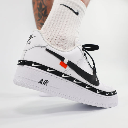 Nike Air Force 1 - Swoosh Black